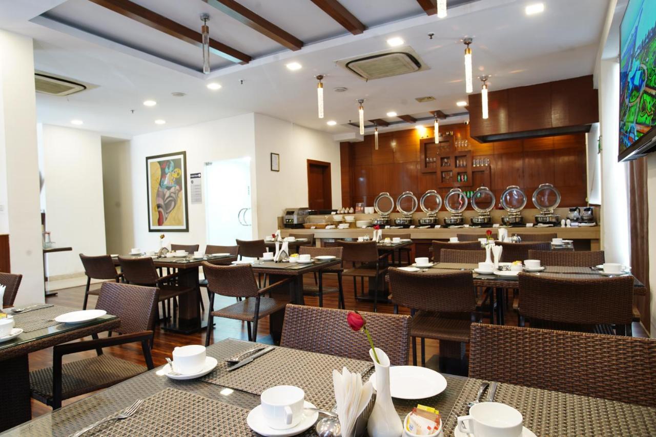 Zip By Spree Hotels Delhi Greater Kailash Neu-Delhi Exterior foto
