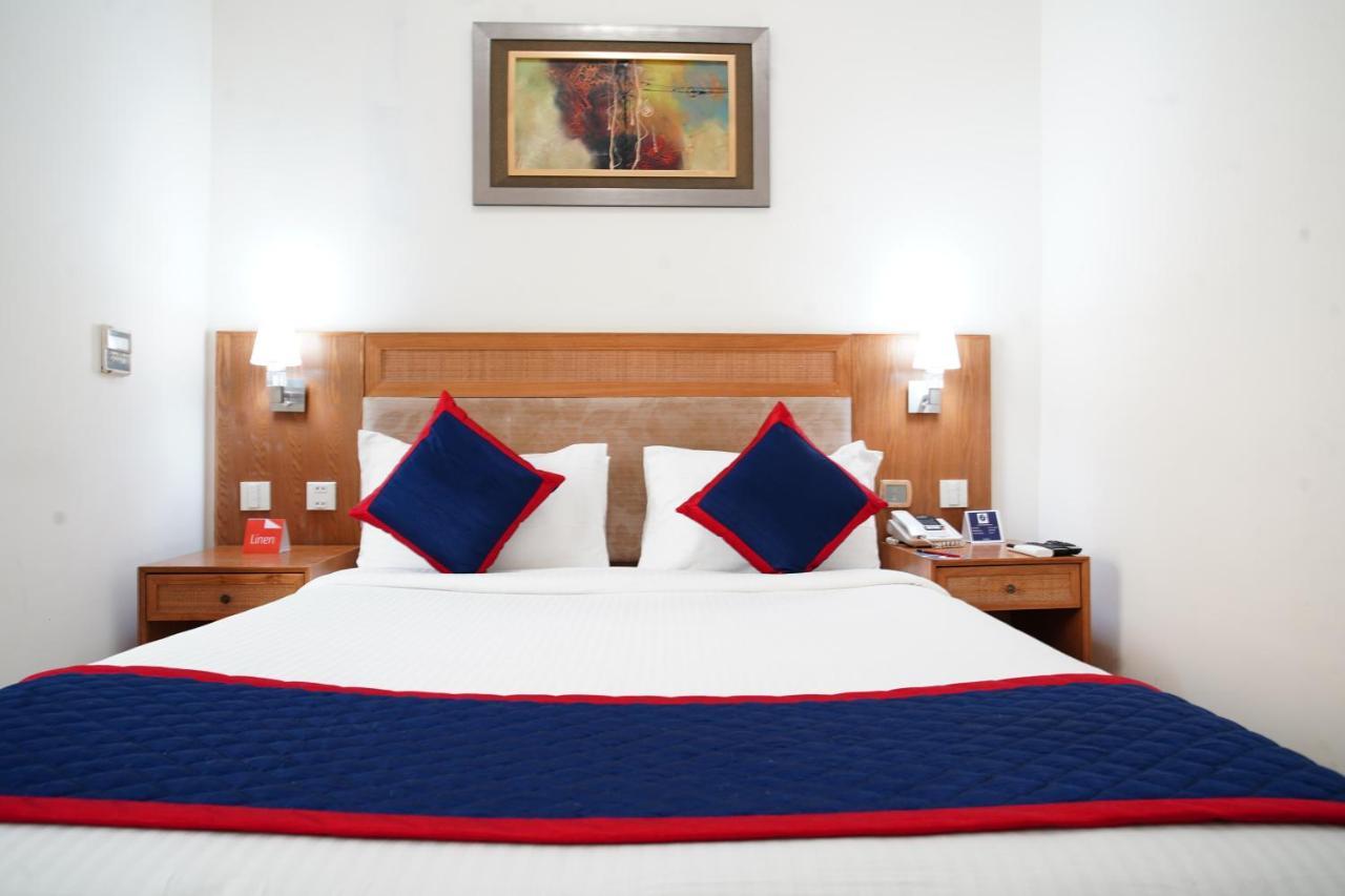 Zip By Spree Hotels Delhi Greater Kailash Neu-Delhi Exterior foto