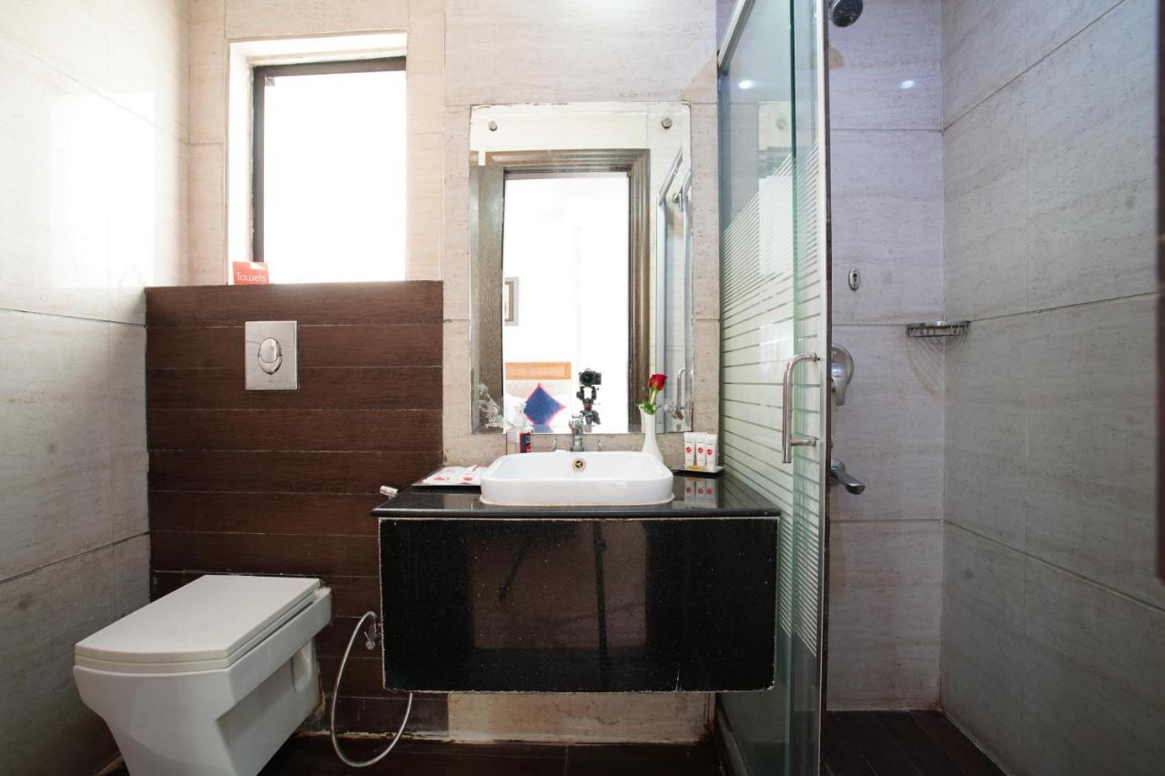 Zip By Spree Hotels Delhi Greater Kailash Neu-Delhi Exterior foto
